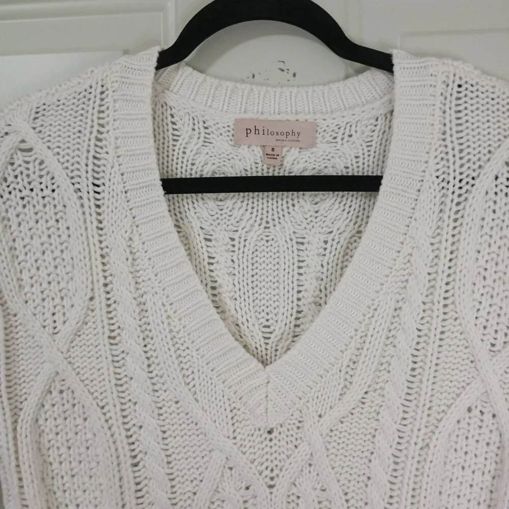 Philosophy Sweater Size S White Cable Knit V-Neck 61% Cotton Blend Womens - Picture 4 of 10